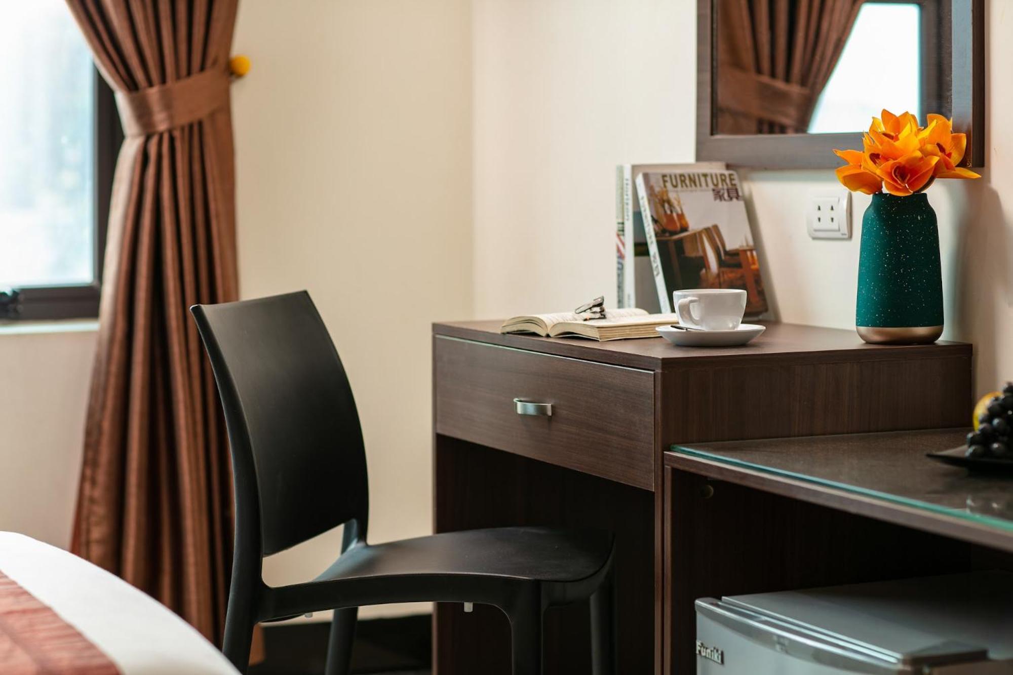 Nhan Hoa Hotel Hanoi Exteriör bild