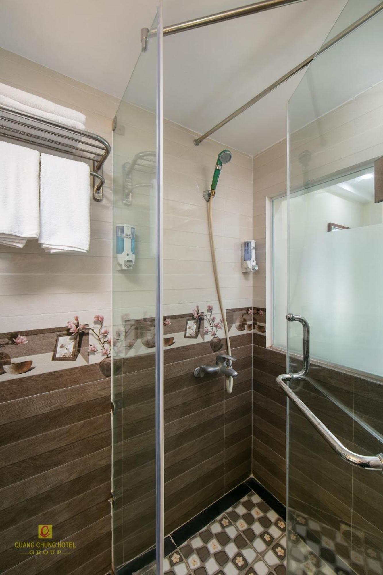 Nhan Hoa Hotel Hanoi Rum bild